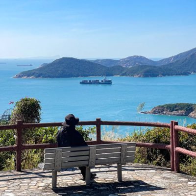 richcastellucci's profile picture. Success doesn't happen by chance, only one step at a time