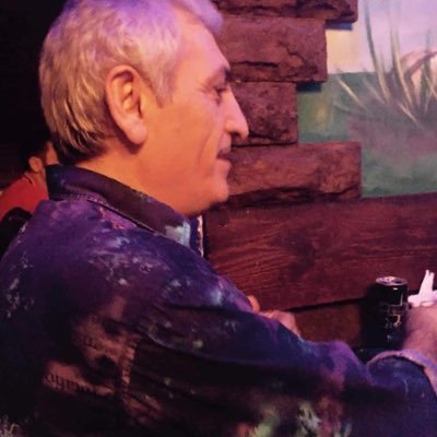 Sezaizmen252671's profile picture. 