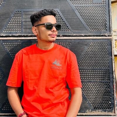 ShivamVyas40506's profile picture. 