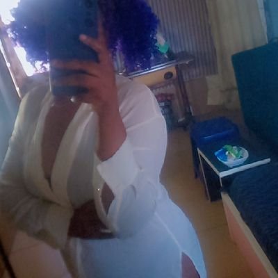 HareenT30's profile picture. ||Bad Adviser|| Fashion designer||Professional procrastinator!