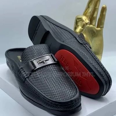 Akinribide89590's profile picture. I'm a simple person and a caring dad