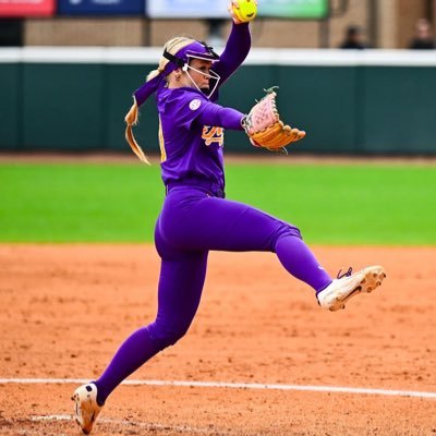 DeniseHeavener's profile picture. Proud Mom of my LSU commit! #GeauxTigers 💜💛