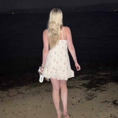 Bewitching_Brat's profile picture. 