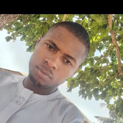 gentlest_dan's profile picture. Architect❤️, Manchester united fan 💯, Nature lover, Eco-friendly advocator🌿.