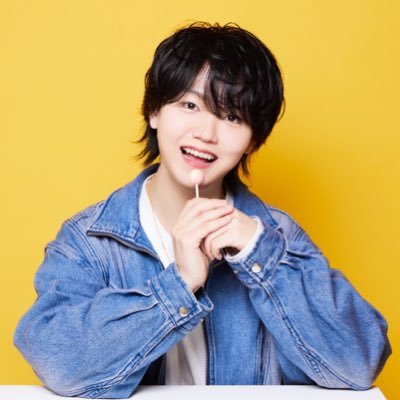 AIR Group EARTH 所属 ENFP 可愛い系の顔立ちしてます。 👑たくさんみんなに選んでほしいな!!