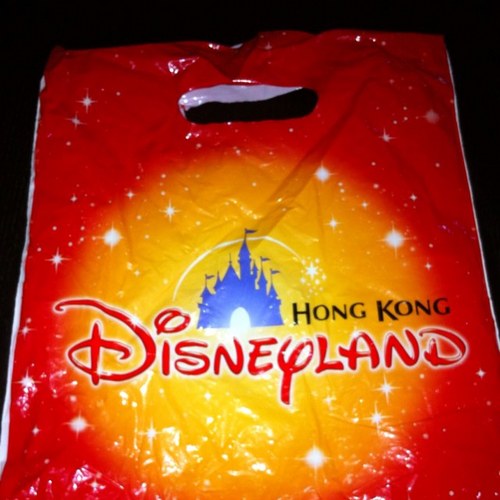 Disney Parks FAN, Disneyland Resort, Walt Disney World, Tokyo Disney Resort, Disneyland Paris, Hong Kong Disneyland, and Shanghai Disney Resort