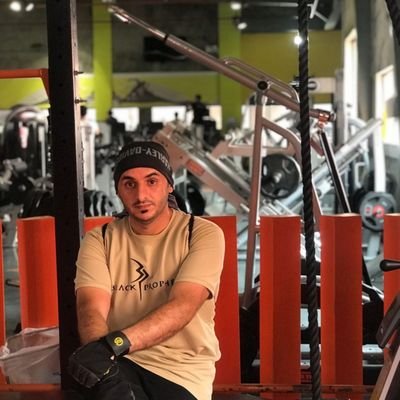 اجعل أفكارك مليئة بالإيمان وليس بالشك لأنه من خلال أفكارك يحدد ماكنت ستكون (سعيد ،غير سعيد )