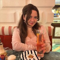 Karolina🌸 (@karolinamunchi) 's Twitter Profile Photo Karolina🌸 (@karolinamunchi) 's Twitter Profile Photo