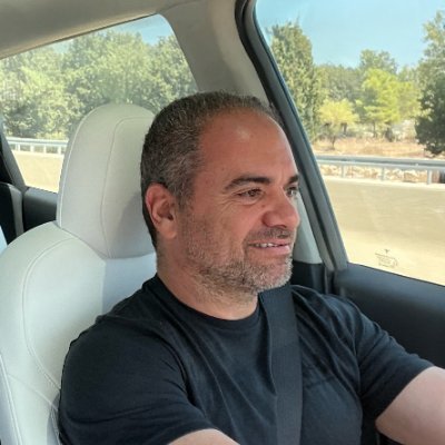 shlomiz's profile picture. AI-driven day trading tools | Technical analysis & automation | Sharing market outputs | Opinions only - not financial advice
