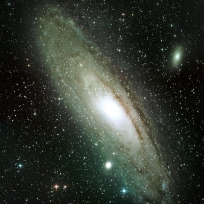 oporietta's profile picture. E’ molto più facile ingannare la gente, che convincerla che è stata ingannata” (Mark Twain)