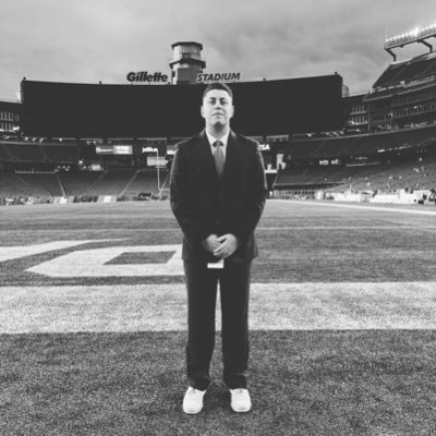 Emmy Award Winner | Content Associate @NBCSports | Host of the @Talkingsportspd & @ProvidencePOV | @BuffaloBills Content Creator