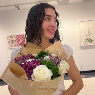 sourpattz's profile picture. 20| she/her