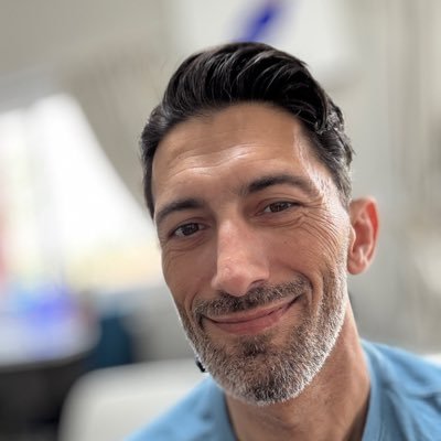 Software Engineer | Beagle Pup Dad | Ducati Monster 696 Rider