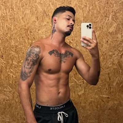 TomSchadek's profile picture. 🇧🇷