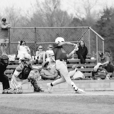 JoshOuimette28's profile picture. Class of 2028 Carmel Catholic HS/
Motor City Hit Dogs Hammond 16u National
LHP/OF
✝️AGTG✝️