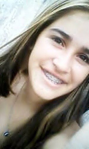 .MENINA INTELIGENTE NÃO USA O CORPO , USA A MENTE.
HUMILDADE ACIMA DE TUDO' COM LUTA SE CONQUISTÁ (Y,