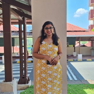 ShayonaShibash's profile picture. 