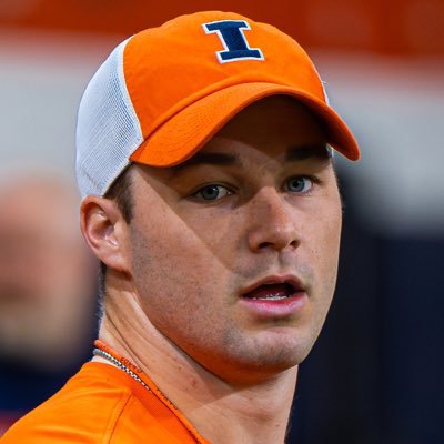 Offensive Skill / Special Teams Assistant @illinifootball