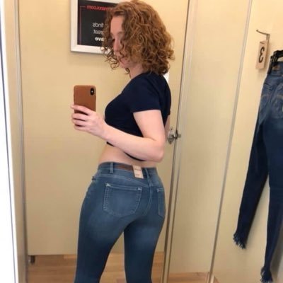 FBrigtonne44325's profile picture. Calle douce souriante sympa courageuse généreuse