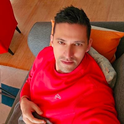 Ndiezo69's profile picture. Qui cueille une fleur, dérange une étoile. #natureaddict
#homemadefood
#traveler
#gamer
  
https://t.co/0lUG6eYkNz