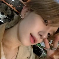 준이zee fr ? (@hyunel0ve) 's Twitter Profile Photo 준이zee fr ? (@hyunel0ve) 's Twitter Profile Photo