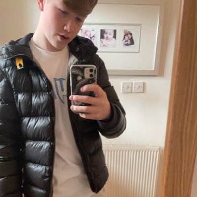 EllisC628's profile picture. 