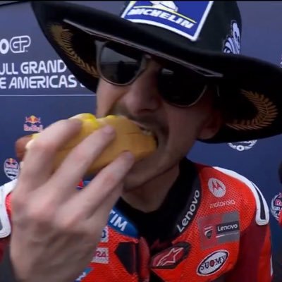 fosforilazione's profile picture. troppi sport