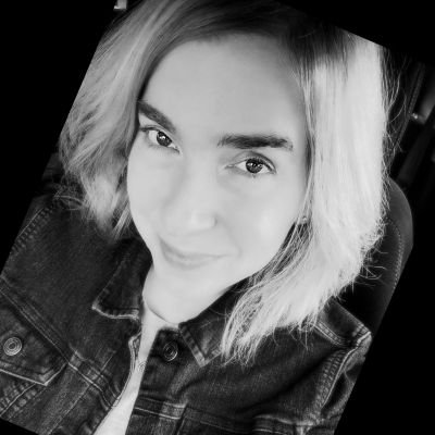 Christian,Teacher, Librarian/Media Specialist, Bibliophile, Poet, Music, Photography, Outdoor Enthusiast. ♥️
1 Corinthians 16:14