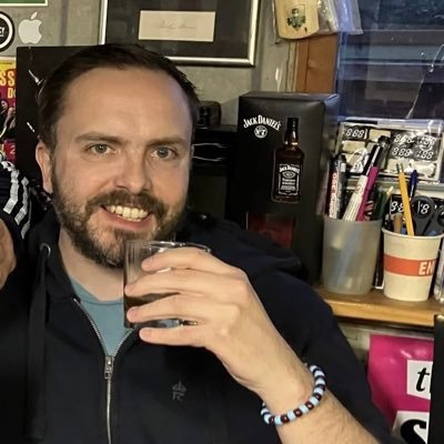 cashmo1's profile picture. 