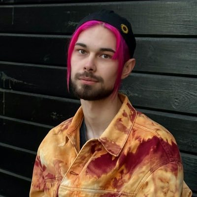 kaminokami__'s profile picture. військовий, квірний, свіфті. творю хуйню. russians dni