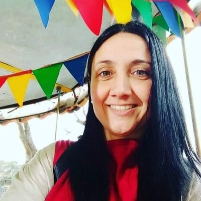 Solo quiero cosas que me hagan bien. 🕉️ 🙏💛
Banco a Mauricio Macri. Anti k. Lic. en Periodismo. Estudiante de Derecho (UBA). No respondo MD.