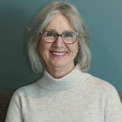 Diana Stevan has published poetry, 5 novels including award-winning Ukrainian family saga & Along Came A Gardener, a self-help book. NO DMs PLEASE 🇨🇦🇺🇦