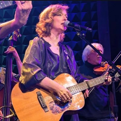 Laura Cantrell Profile