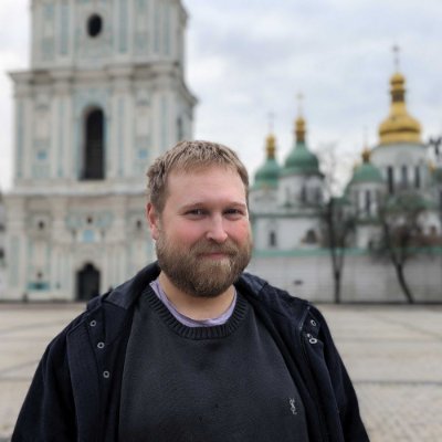 Sometimes write about Ukraine, Russia, the far right, war and information operations