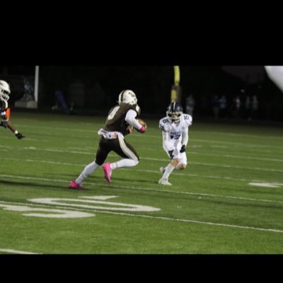 Highlands golden rams football 6’2 195 QB/FS class 25’ menagelucas1716@gmail.com