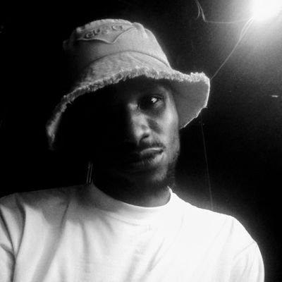 Web3/Crypto wanna be. I'm always with you no matter the energy you bring.. I cruise, I sing and I write...