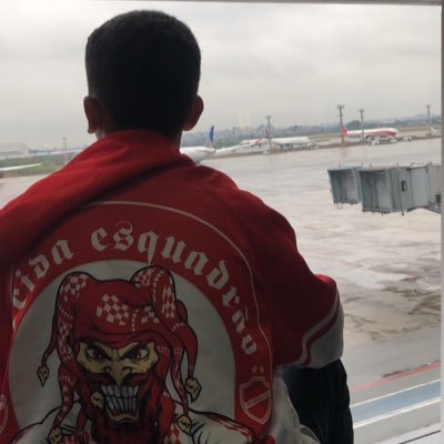 Thiago94_tev's profile picture. verde é pra cuzão!🃏♦️