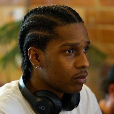 s_habieeb's profile picture. #MUFC⚽️ #GSW🏀 😈 what did you find ? HMU