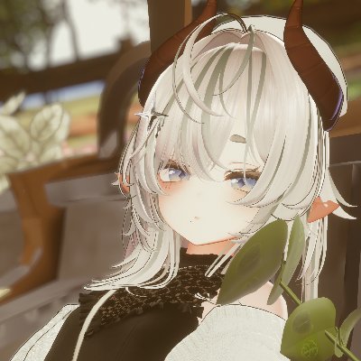 GbEmKxSuee24494's profile picture. VRC垢
無言勢やってます
高頻度でアバターがころころ変わります