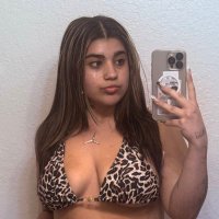 Kitkat (@shrxomellow) 's Twitter Profile