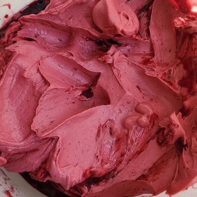 Elaboramos helado premium. Tostamos café de especialidad. Elaboramos vino orgánico en Valle de Uco. Cocinamos rico