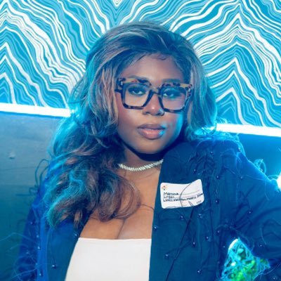 ✞ • multifaceted creative who enjoys fashion, beauty, music + entrepreneurship ✨ jd/mba ‘24 @MarlinaNetwork @DeVransy @ProducedByDVP