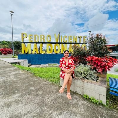 MercedesZamora1's profile picture. Más esencia!!! 😁