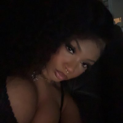 👩🏽❤️💋👩🏾| i just really like music | bagittariu$