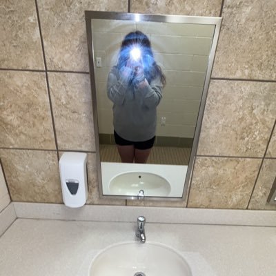 Chyanne_444's profile picture. 