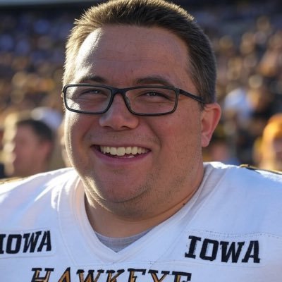 Fan of the defending big 10 basketball women’s champions and the 3 time winners of the Outback bowl/future big 10 champions #hawkeyes