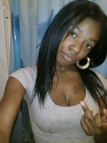 Ashley_HisMain's profile picture. follow me and i will follow back