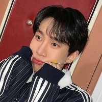 be merry😽 (@btoblover3333) 's Twitter Profile Photo be merry😽 (@btoblover3333) 's Twitter Profile Photo