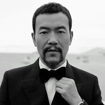 1Yrh1's profile picture. 