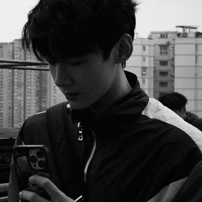 firstfrost02's profile picture. 